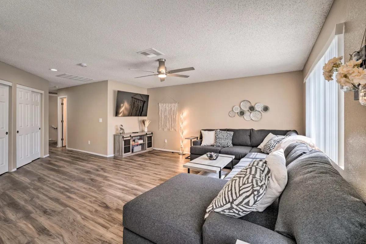 A Beautiful House With Hot Tub, Grill & Games! Villa Las Vegas Eksteriør billede