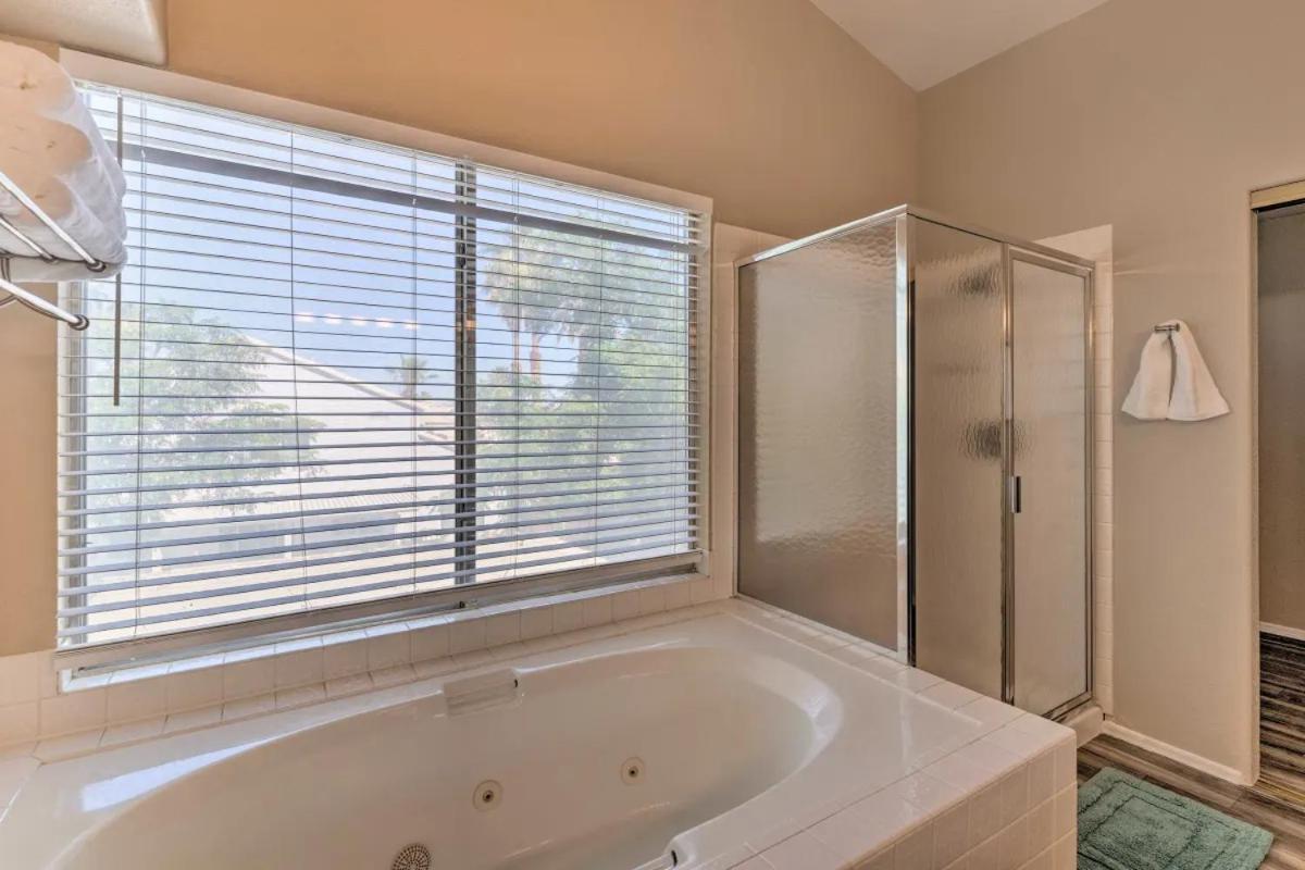 A Beautiful House With Hot Tub, Grill & Games! Villa Las Vegas Eksteriør billede