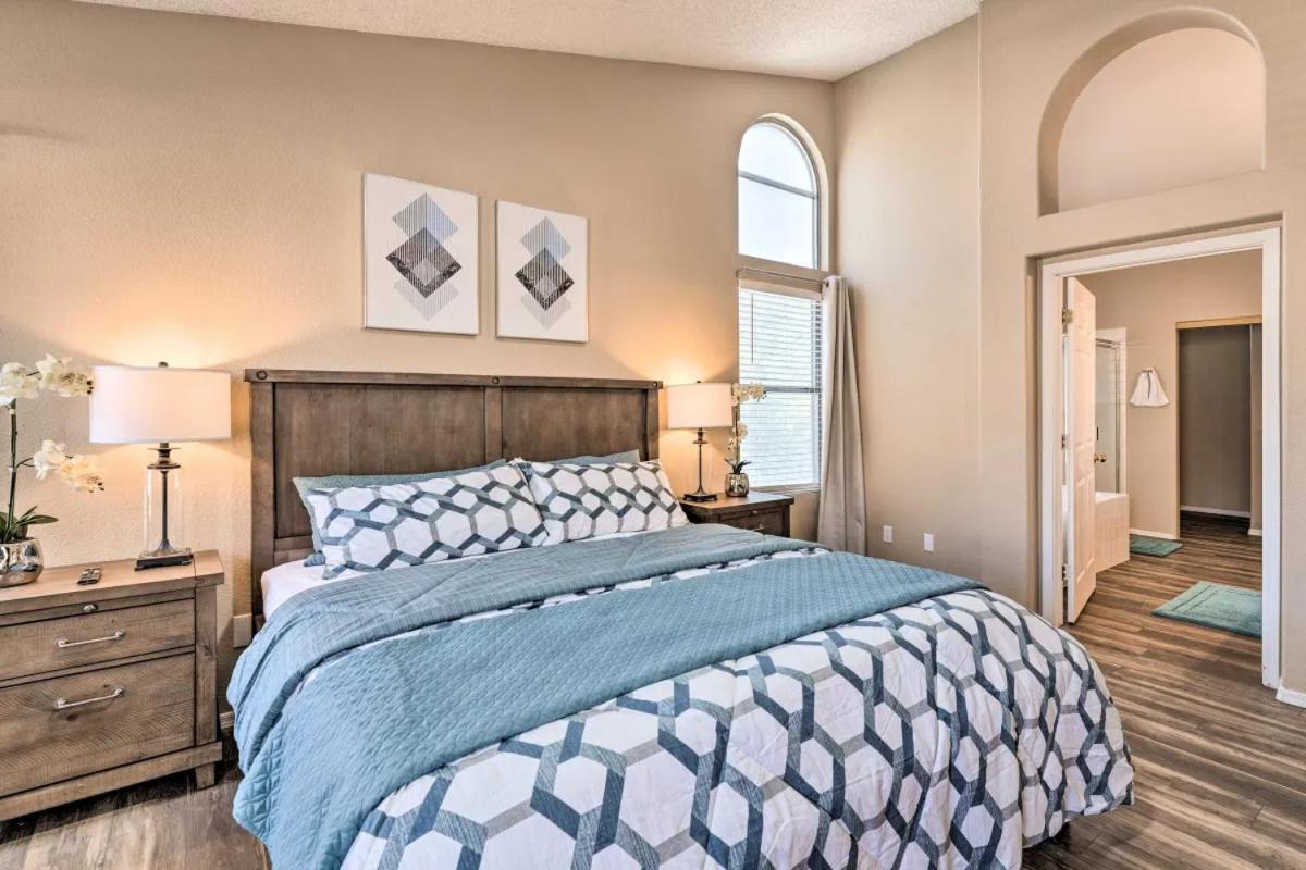 A Beautiful House With Hot Tub, Grill & Games! Villa Las Vegas Eksteriør billede
