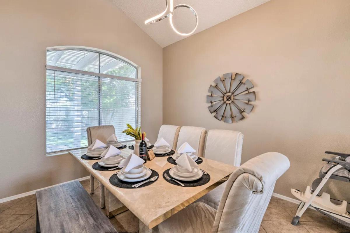 A Beautiful House With Hot Tub, Grill & Games! Villa Las Vegas Eksteriør billede